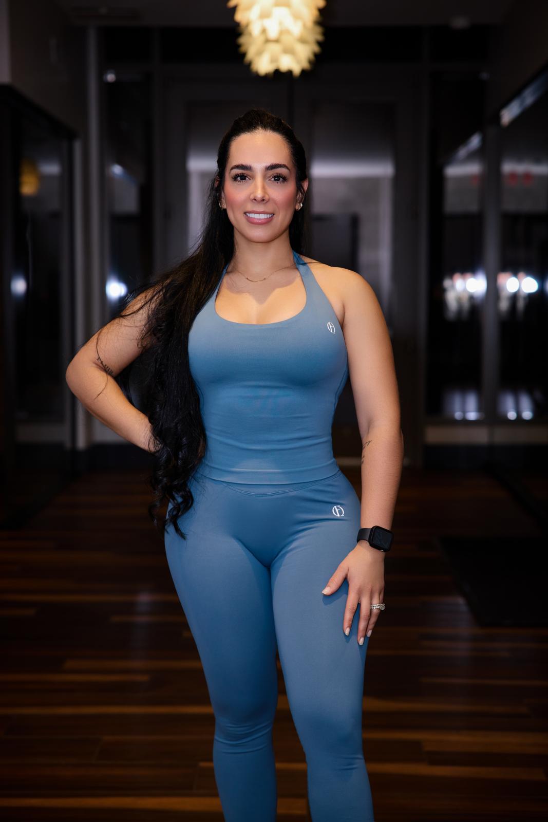 Aura Sculpt Matching Set – Light Blue